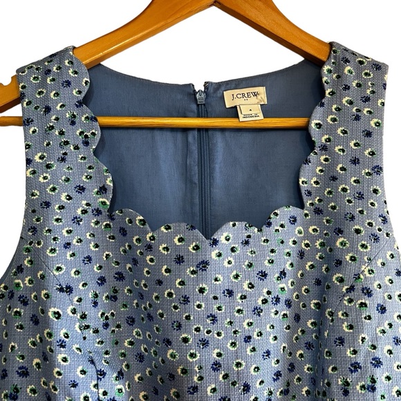 J. Crew floral scalloped square neck sheath dress size 4 excellent condition - Picture 3 of 11